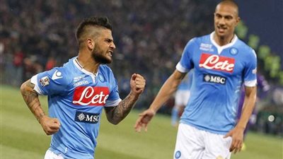 نابولي يفوز على كالياري بهدف نظيف في الدوري الإيطالي
