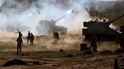 المدفعية العراقية تستهدف مواقع لداعش داخل الحدود السورية