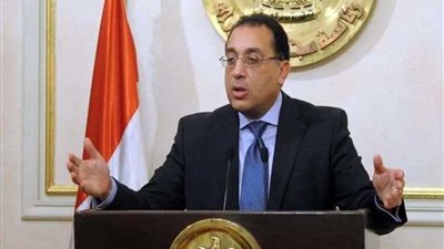 رئيس الوزراء يتابع تنفيذ المرحلة الثانية من مبادرة الرئيس السيسي للقضاء على فيروس