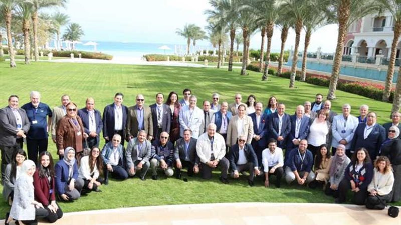 رئيس جامعة بنها يشارك