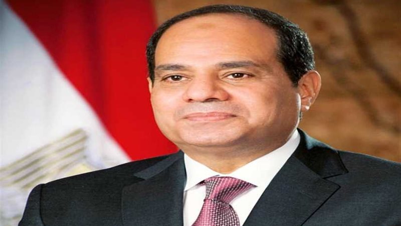 الرئيس السيسي يعرب