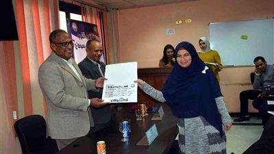 مياه الشرب بسوهاج تكرّم المكلفات بأداء الخدمة العامة