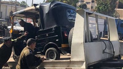 ضبط 96 توك توك خلال يومين بأسيوط.. صور
