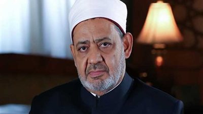 الإمام الأكبر شيخ الأزهر يتوجه إلى الأراضي المقدسة لأداء مناسك العمرة