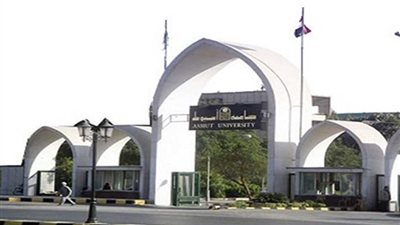 جامعة أسيوط تنهي استعدادها للامتحانات