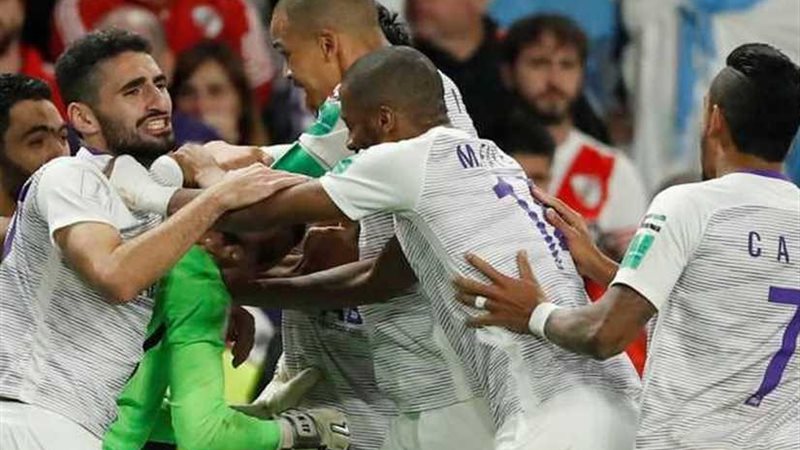 صحف العالم تتغنى