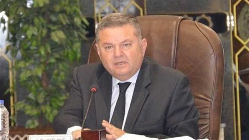 توفيق يوقف طرح الأفرع