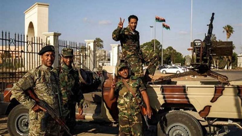 الجيش الليبي يحكم