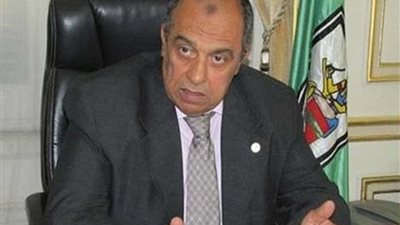 وزير الزراعة:اهتمام خاص بتنفيذ برنامج الرئيس لاستصلاح المليون ونصف المليون فدان