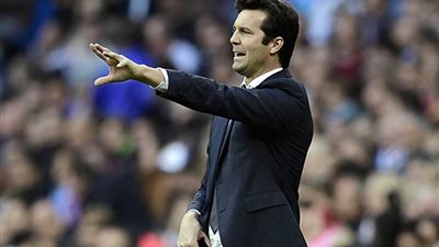 سولاري يحذر لاعبي ريال مدريد من التهاون أمام العين