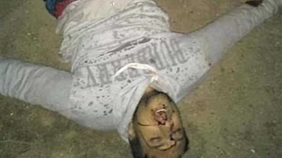 بالصور ..إصابة مواطنين في حادث سيارة ببرج العرب