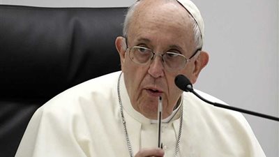 بابا الفاتيكان يتعهد بألا تبقى الجرائم الجنسية في الكنيسة دون عقاب