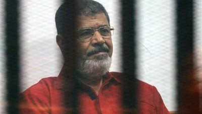 غداً.. محاكمة مرسي و23 آخرين في التخابر مع حماس