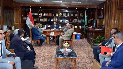 القليوبية تتسلم تطبيقا إلكترونيا جديدا للتعرف على الخطة الاستثمارية وموقف المشروعات