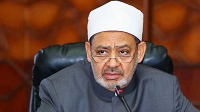 الإمام الأكبر يعزي خادم الحرمين في وفاة شقيقه الأمير طلال بن عبد العزيز