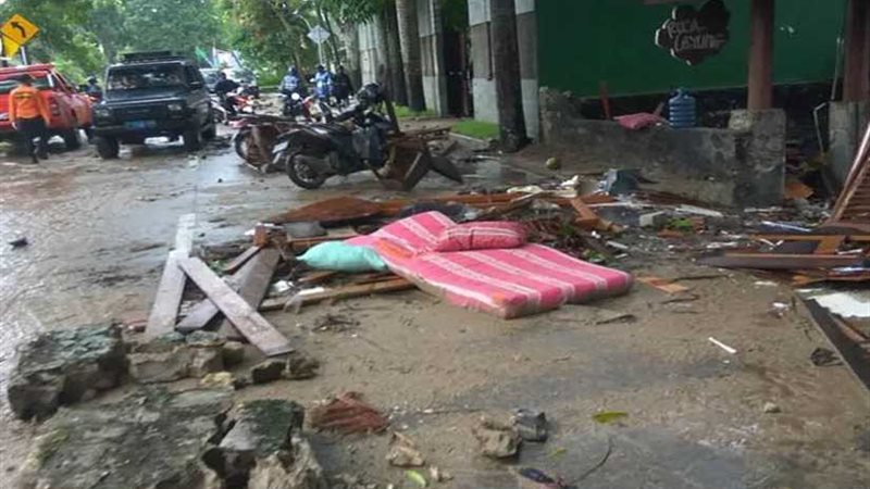 ضحايا تسونامي في