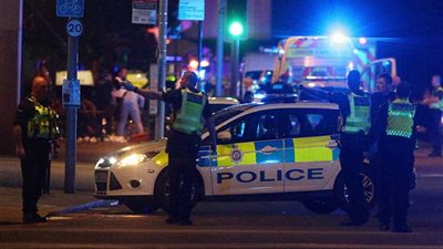 عشية عيد الميلاد... سيارة تدهس عددا من المارة قرب ملهى ليلي في ليفربول