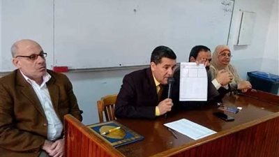 تربية المنوفية تطبق نظام التصحيح الإلكتروني في امتحانات نصف العام