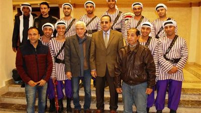 فرقة الفنون الشعبية السيناوية تجسد الفرح العرايشي