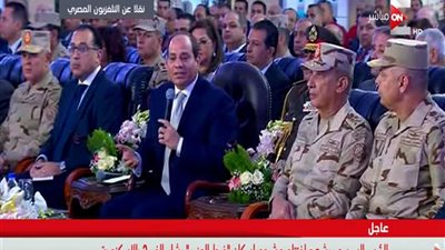 السيسى: الدولة تحترم العقد ولكن يجب على المواطن الالتزام بالسداد