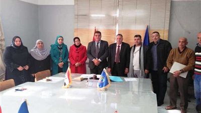 وكيل وزارة الزراعة بالبحيرة يجتمع بالعاملين بإدارة الإنتاج الحيوانى لتطوير الأداء