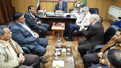 وكيل زراعة البحيرة يجتمع بمسئولي البنك الزراعي والطب البيطري لمناقشة مشروع البتلو