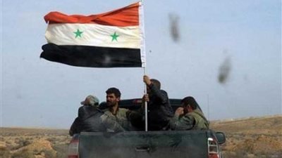 الجيش السوري يستعد لدخول مدينة منبج قرب الحدود مع تركيا