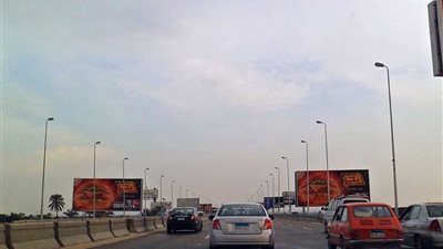 مرور الجيزة: غلق جزئي بمحور 26 يوليو لبدء أعمال تطوير الفواصل والأسوار المعدنية