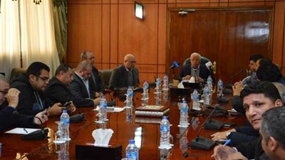 محافظ بورسعيد يوجه بإزالة جميع تعديات المحافظة