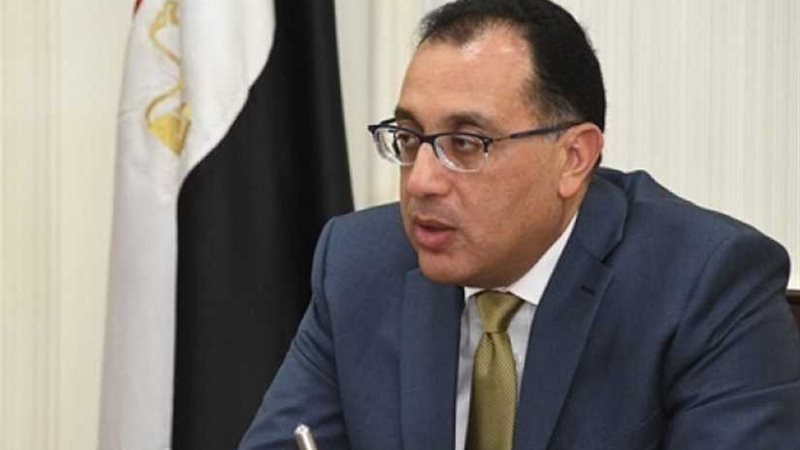 رئيس الوزراء يتابع