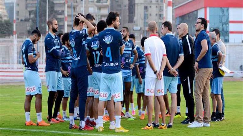 فريق الكرة بالزمالك