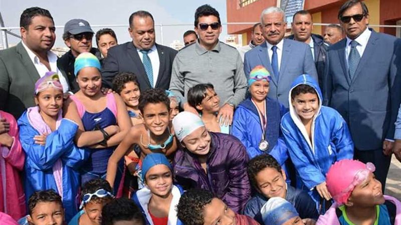 صبحي يتفقد الكشافة