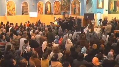 أسيوط .. آلاف الأقباط يشاركون في قداس رأس السنة وسط تواجد أمني مكثف