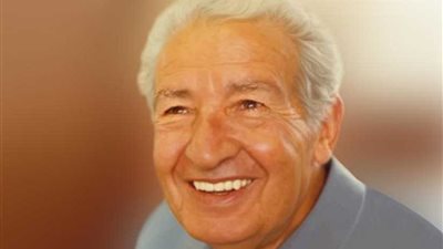 مئة عام وما زال رحيق إحسان فواحًا (ملف)