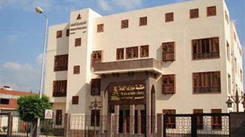 30 ألف كتاب بمكتبة