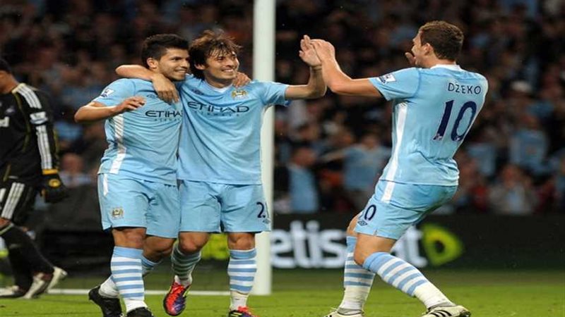 فوز قطبي مانشستر