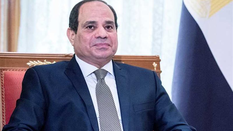 الرئيس السيسي يتبادل