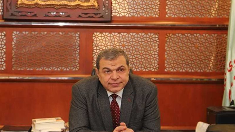 سعفان يتابع مستحقات