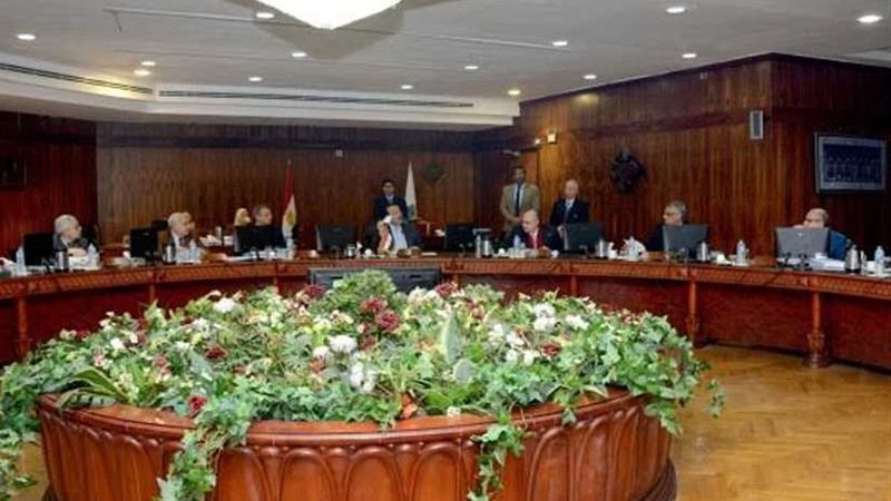 ترقية 14 عضو هيئة