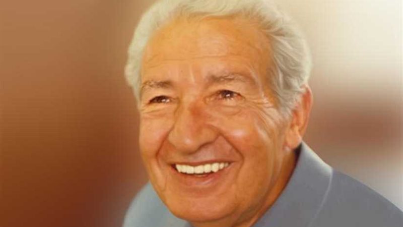 مئة عام وما زال رحيق