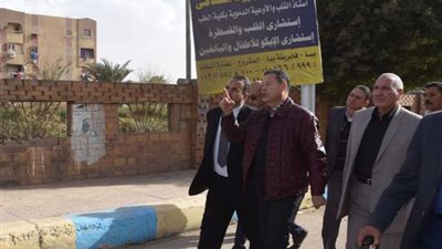 محافظ بني سويف يوجه بإزالة الإشغالات المخالفة على ترعة الإبراهيمية