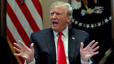 ترامب: خسرنا سوريا .. وهي ليست سوى الرمل والموت!