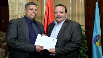 الدكتور مدحت عبد العزيز وكيلًا لشؤون خدمة المجتمع بـ 