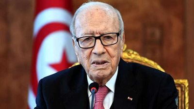 الرئيس التونسي يقرر تمديد حالة الطوارئ