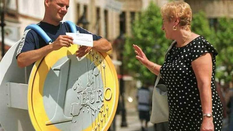 الألمان بلا نقود