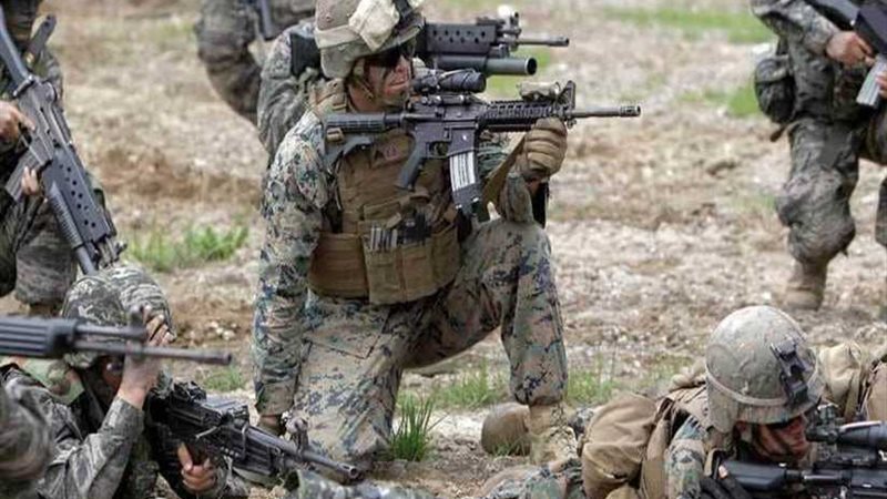 مقتل عنصر في المارينز