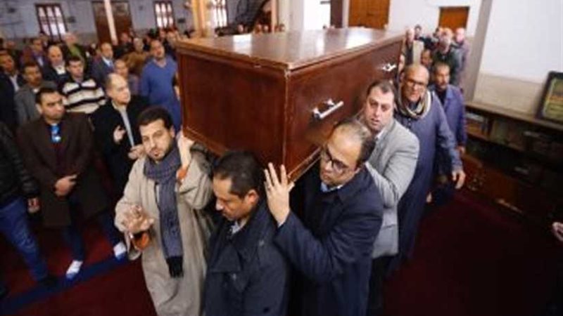 تشييع جثمان كاميليا