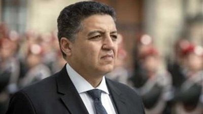 سفير مصر في فيينا يشارك الأقباط في صلوات قداس عيد الميلاد المجيد