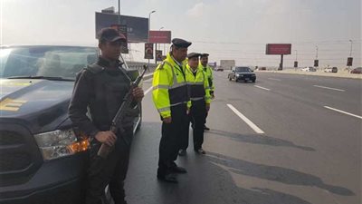 المرور ينشر سيارات الدفع الرباعى لتأمين رحلات المواطنين فى عيد الميلاد