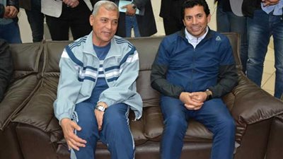 وزير الشباب والرياضة يتفقد مركز شباب الباجور